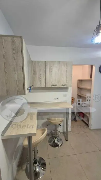 Apartament 3 Camere CENTRU - 650 - foto 6
