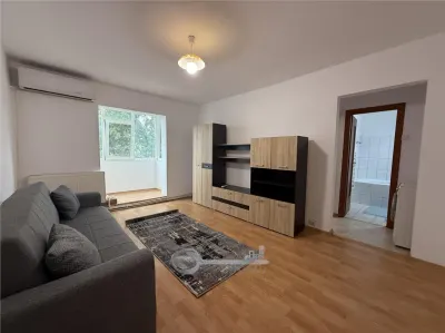 3 CAM GALATA  ET 3 MOBILAT UTILAT LIBER - Iasi